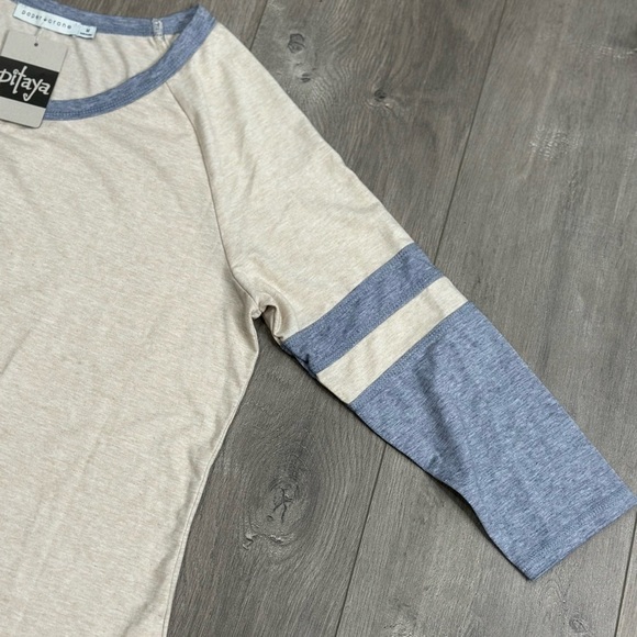 Women's Pitaya Medium 8 - 10 Crewneck Shirt Tan Gray Baseball Tee Raglan Stretch - Picture 6 of 8